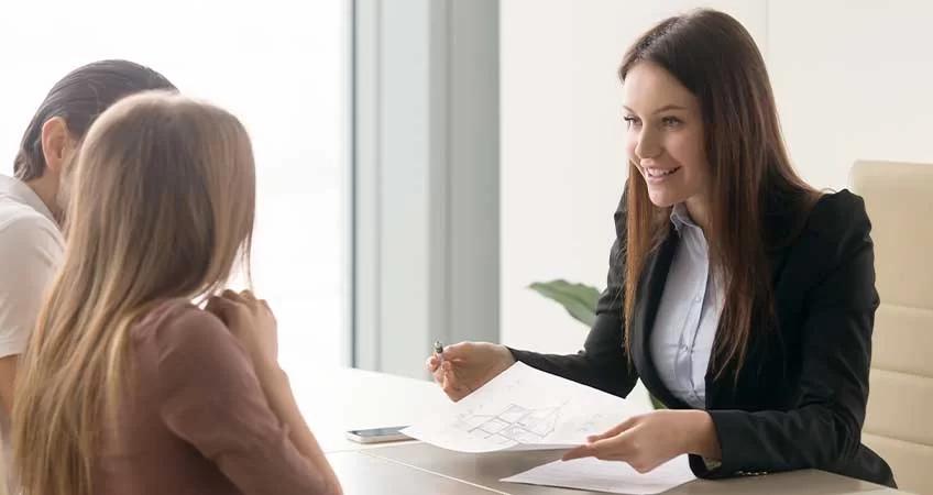 How-to-Become-an-Insurance-Agent-in-3-Easy-Steps-81gtc.webp